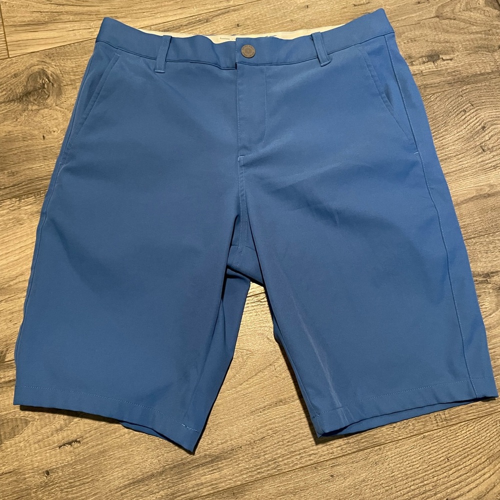 Puma Golf Shorts Waist is 28, light blue